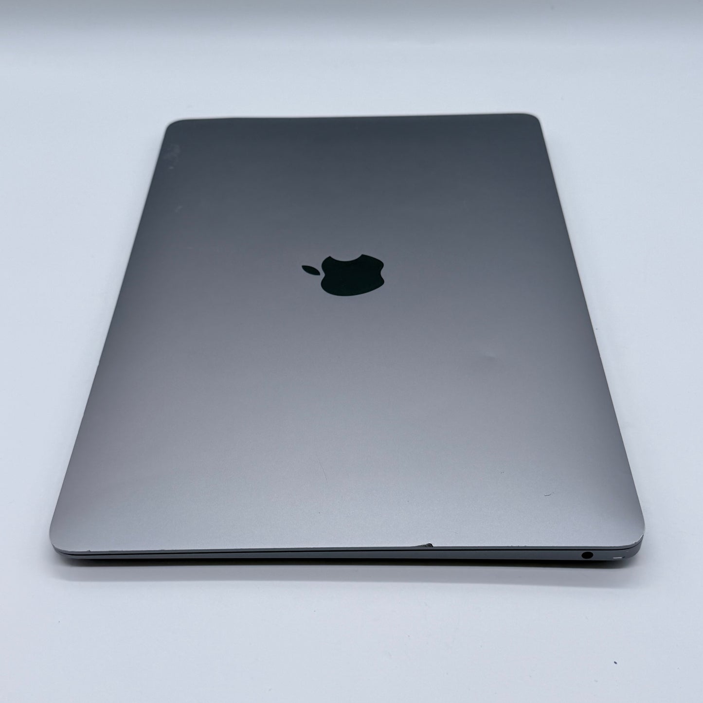 2020 Apple MacBook Air 13.3" M1 8C GPU 3.2GHz 8GB RAM 256GB SSD A2337