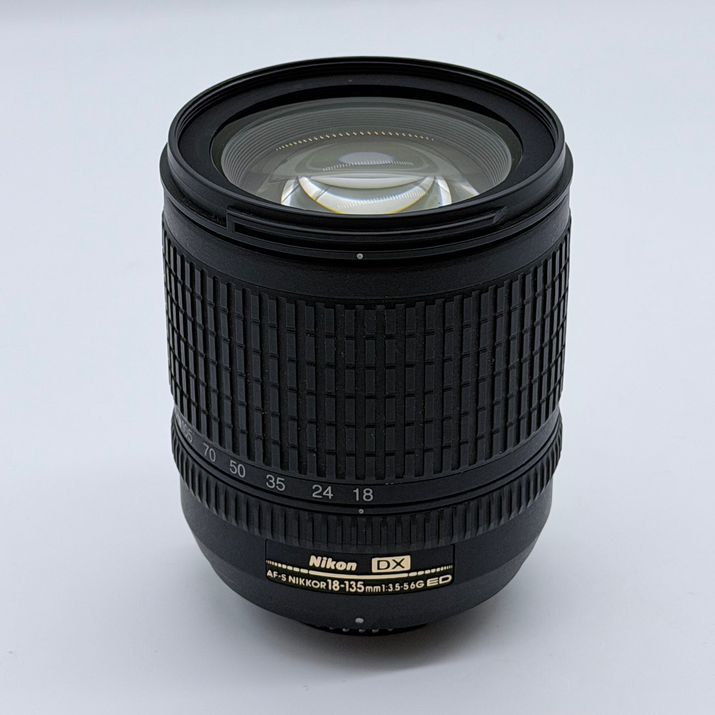 Nikon AF-S DX NIKKOR 18-135mm f/3.5-5.6 G ED Zoom Lens F