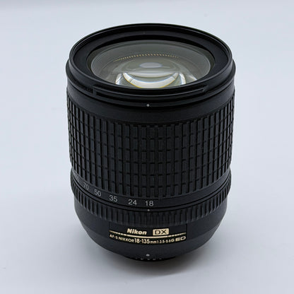 Nikon AF-S DX NIKKOR 18-135mm f/3.5-5.6 G ED Zoom Lens F